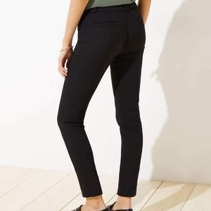 LOFT Black Skinny Pant. 16P Julie fit